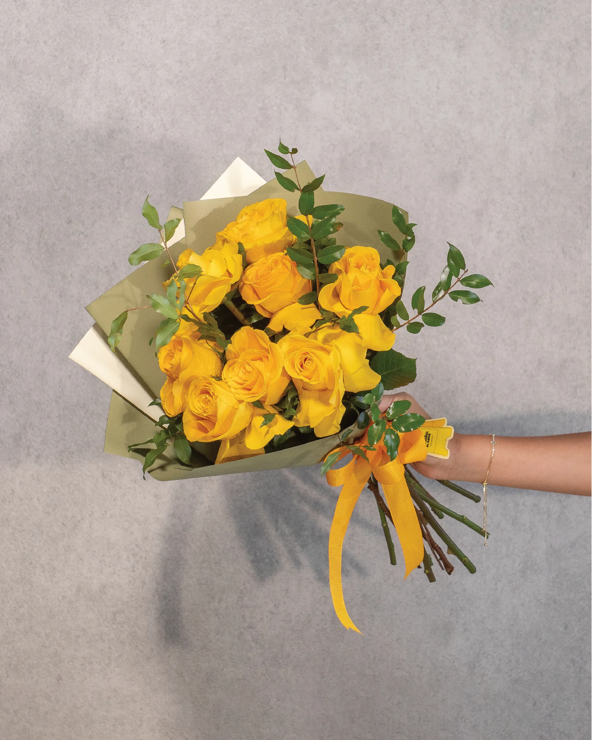 AM03 The Yellow Rose Bouquet
