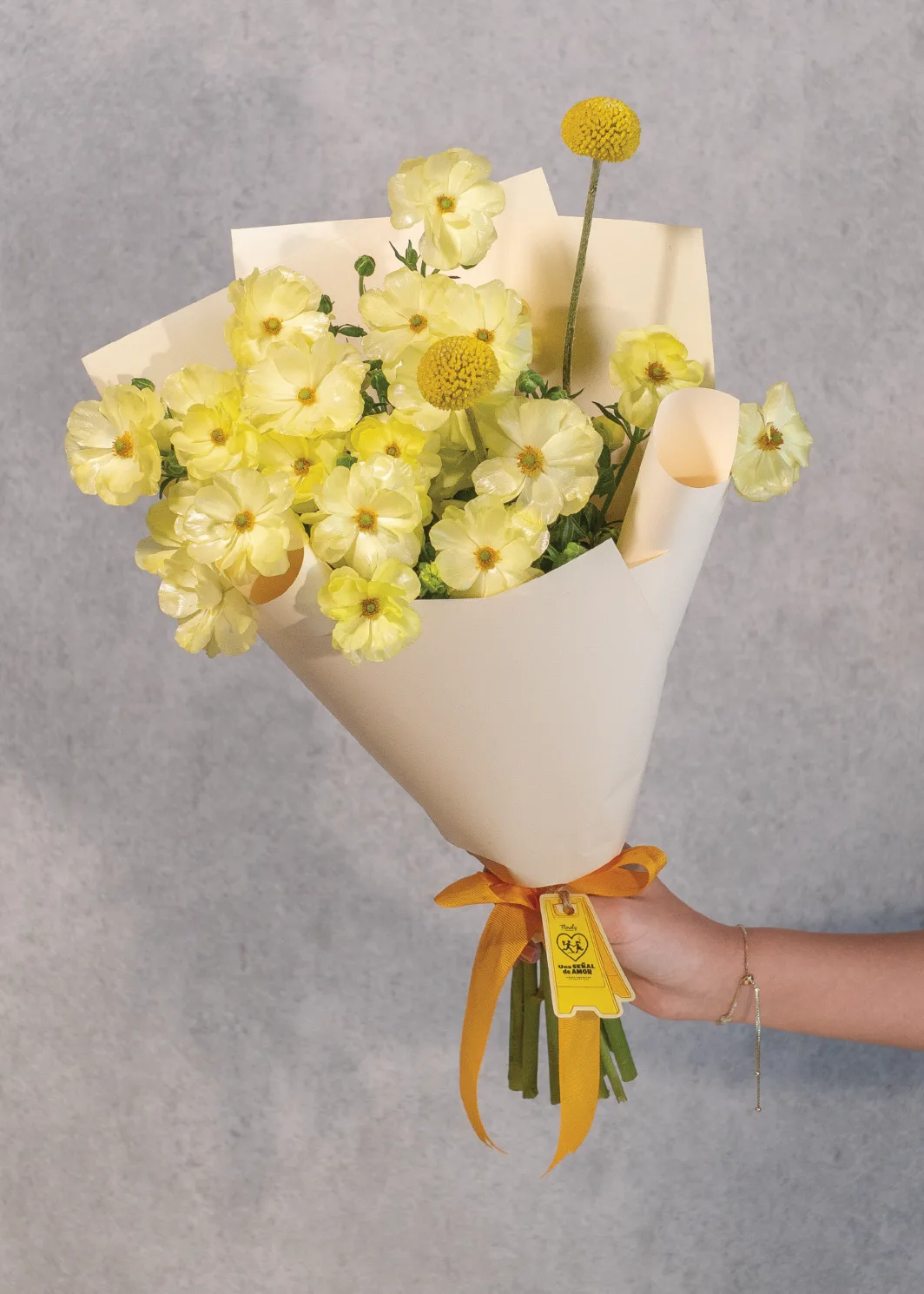 AM01 The Butterfly Sign Bouquet